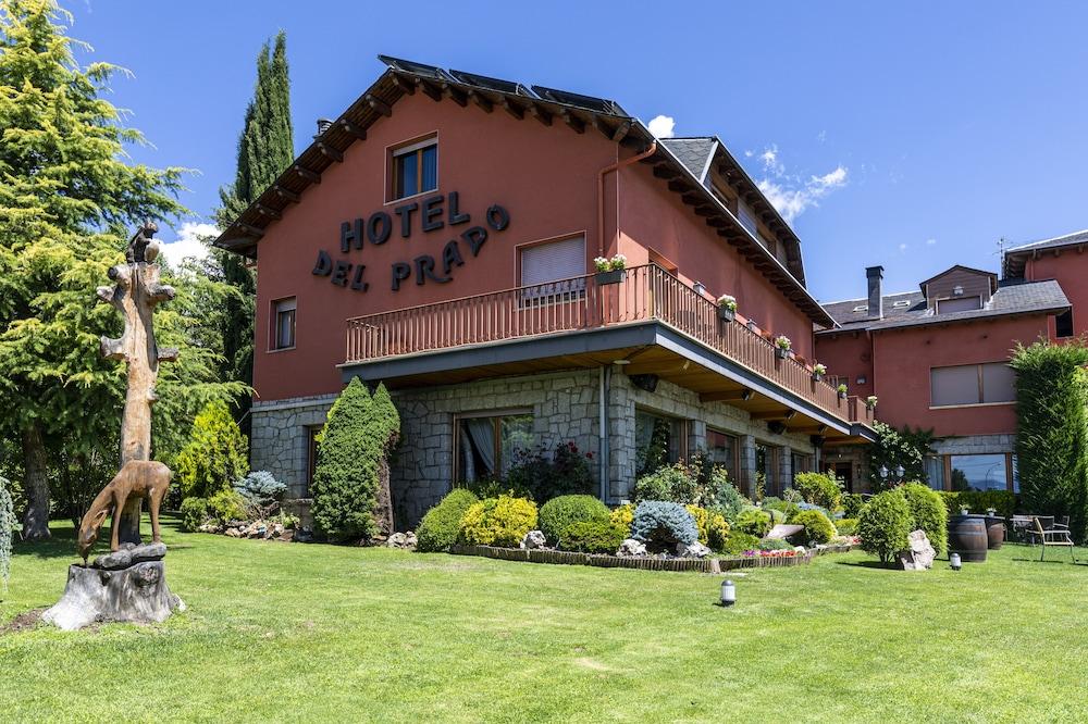 Hotel Del Prado Puigcerda Bagian luar foto