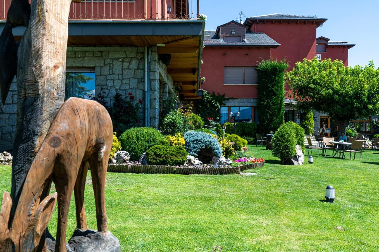 Hotel Del Prado Puigcerda Bagian luar foto